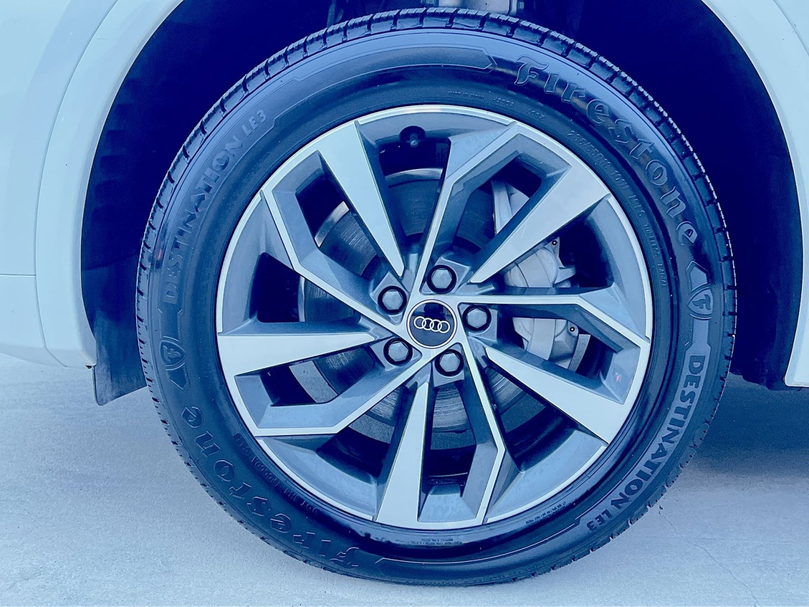 Used 2024 Audi Q5 2.0T Premium Plus image 12