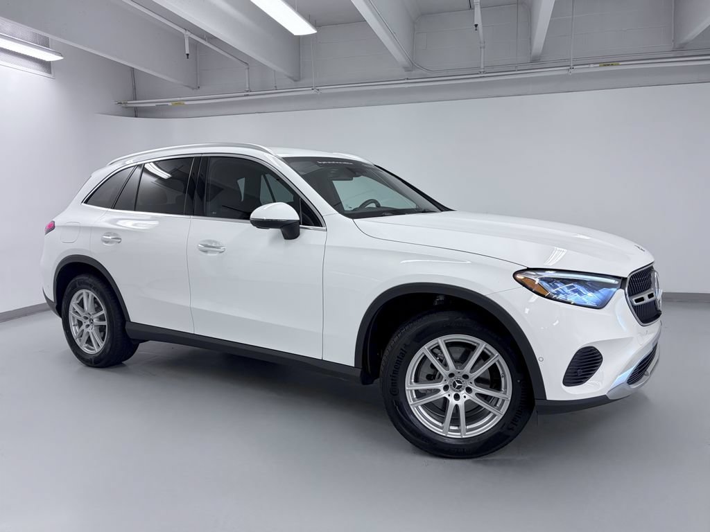 Certified 2026 Mercedes-Benz GLC 300 4MATIC image 9