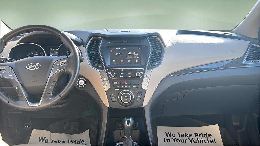Used 2017 Hyundai Santa Fe Sport image 19
