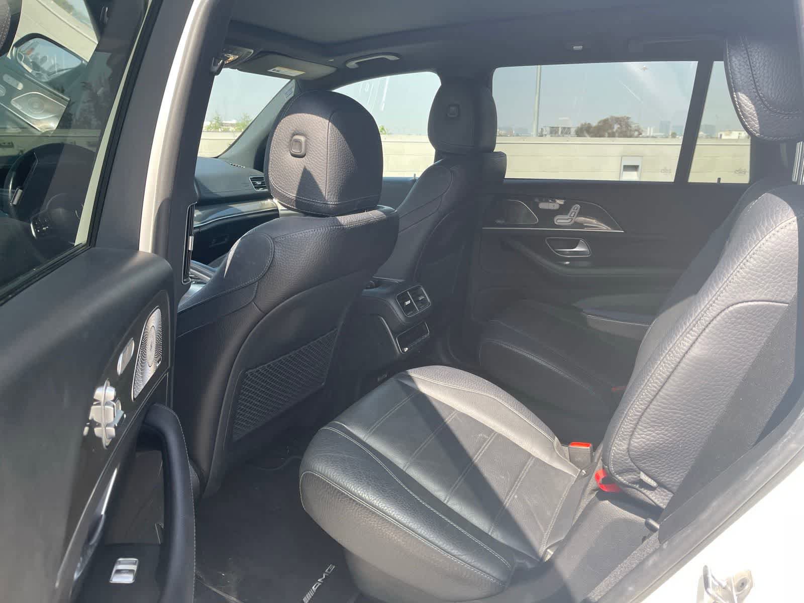 Used 2022 Mercedes-Benz GLS 450 4MATIC image 3