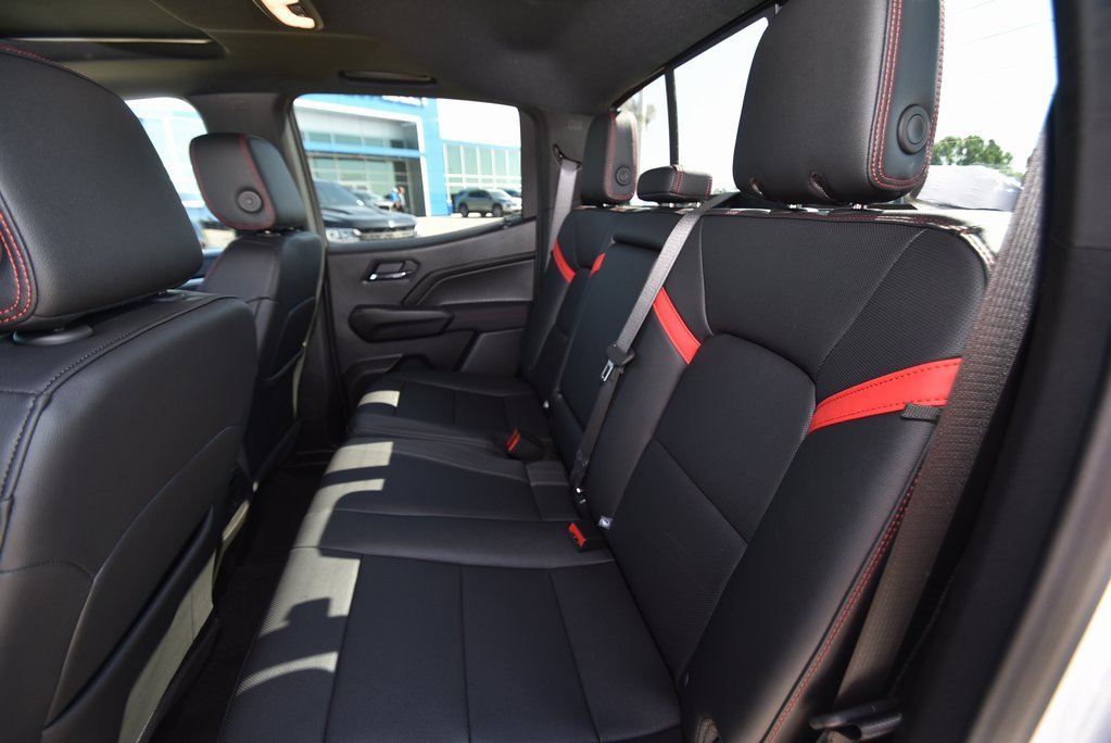 New 2026 Chevrolet Colorado Z71 w/ Technology Package image 11