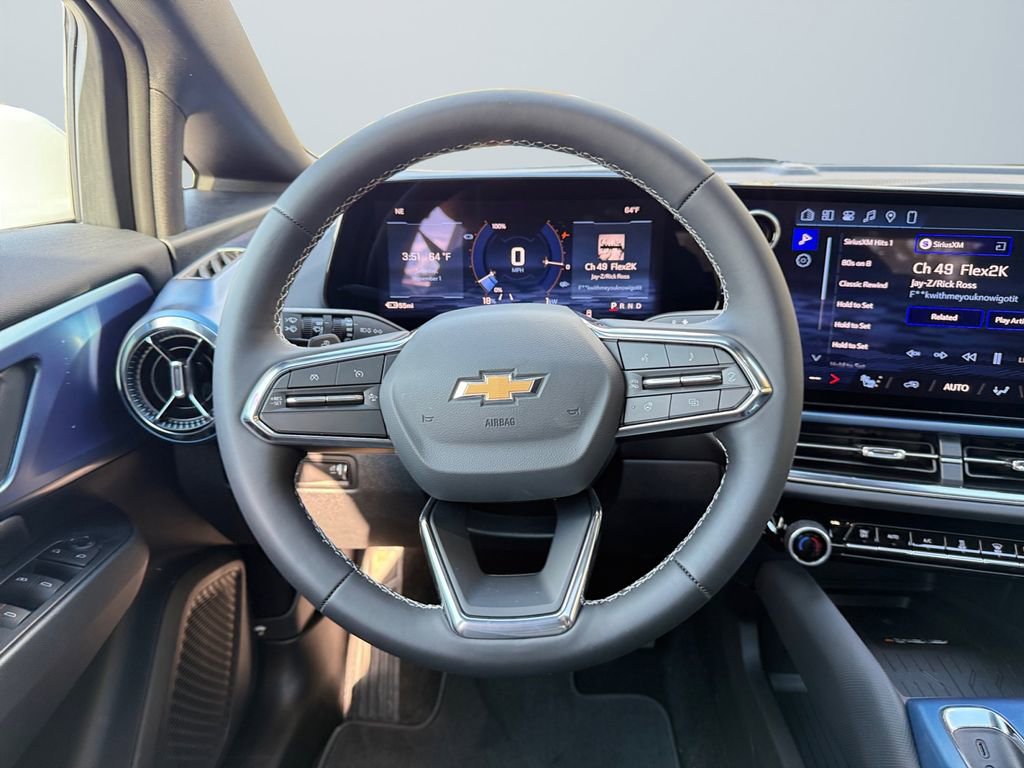 New 2026 Chevrolet Equinox EV LT image 12