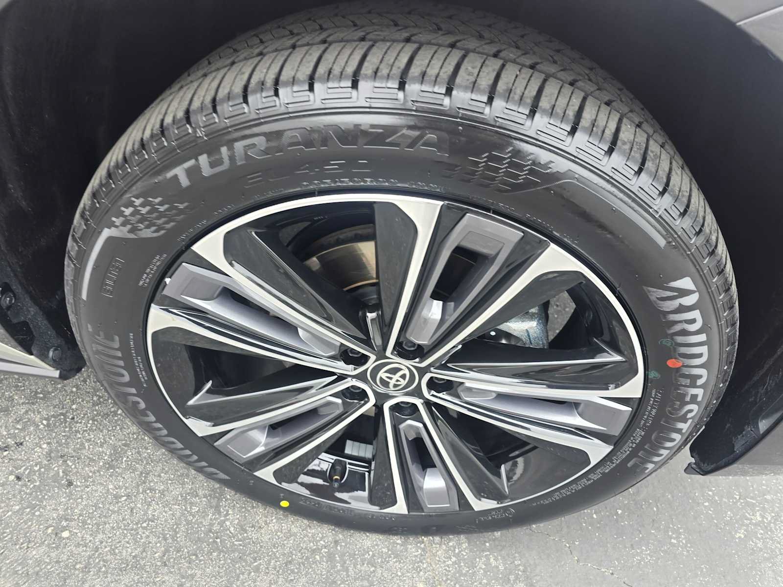 Used 2023 Toyota bZ4X FWD w/ Weather Package image 9
