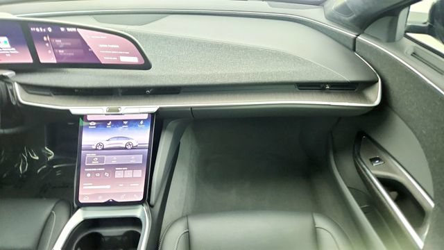 Used 2024 Lucid Air Pure RWD image 57