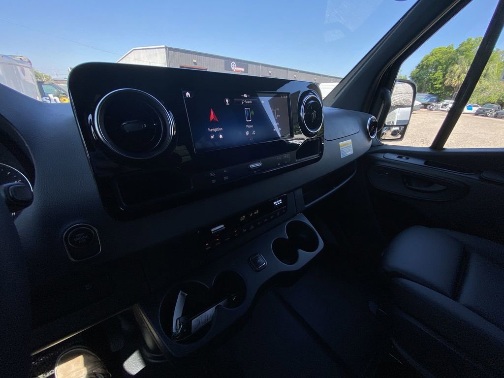New 2026 Mercedes-Benz Sprinter 2500 image 8