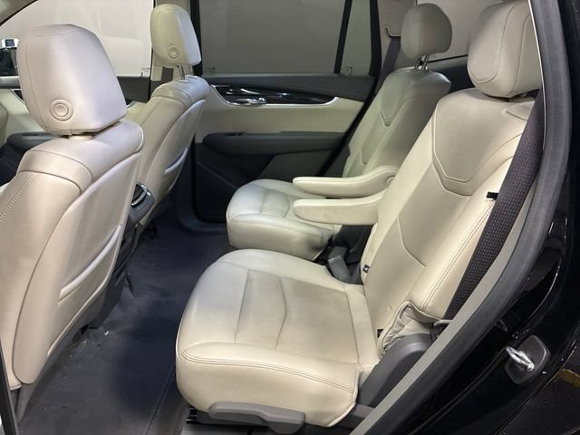 Certified 2022 Cadillac XT6 Premium Luxury w/ Technology Package FWD image 25