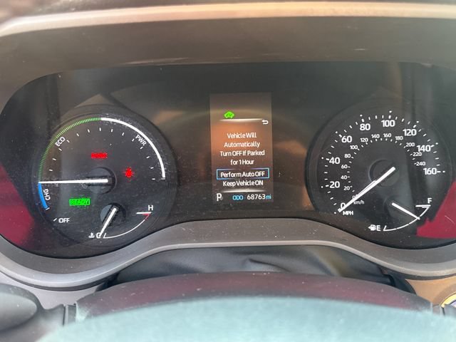 Used 2022 Toyota Sienna XLE FWD image 19