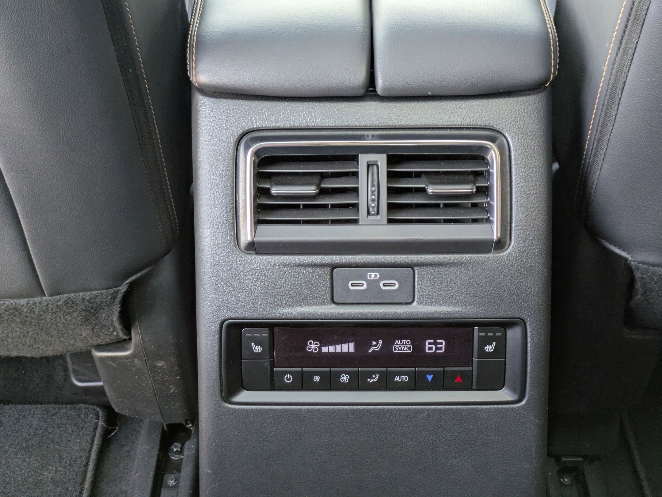 Used 2024 MAZDA CX-90 3.3 Turbo w/ Premium Plus Pkg image 23