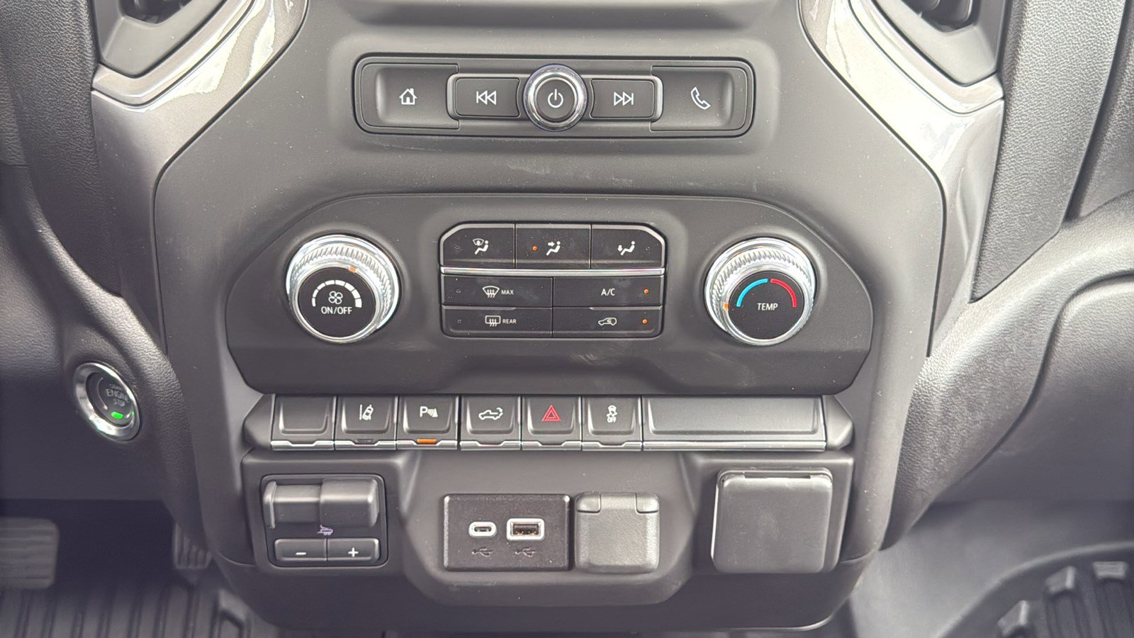 New 2025 GMC Sierra 2500 Pro w/ 1SA Pro Safety Plus Package AWD/4WD image 22