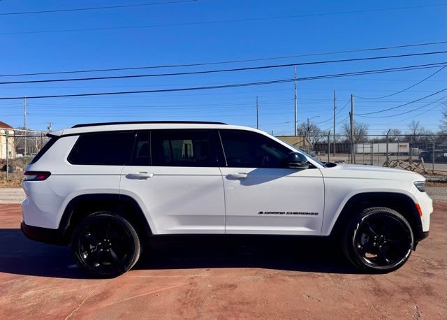 New 2025 Jeep Grand Cherokee L Limited w/ Luxury Tech Group II image 4