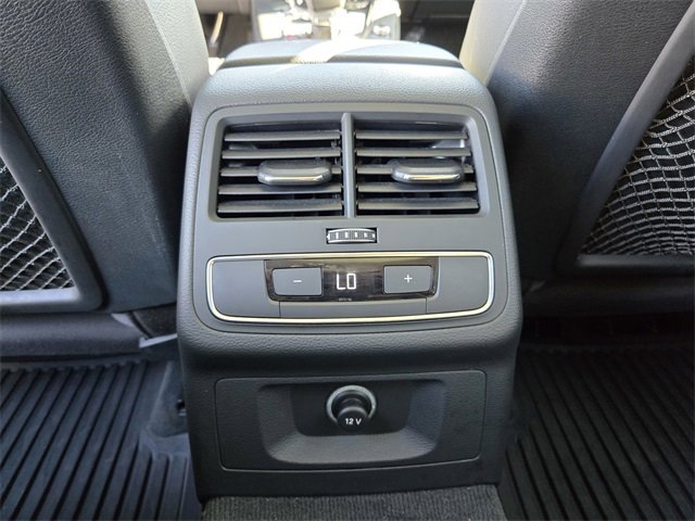 Used 2018 Audi A4 2.0T allroad Premium w/ Convenience Package image 16