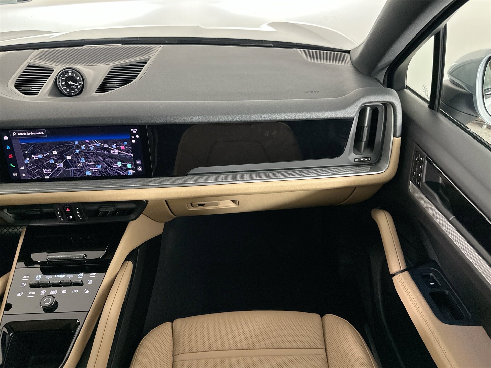 New 2026 Porsche Cayenne Coupe image 32