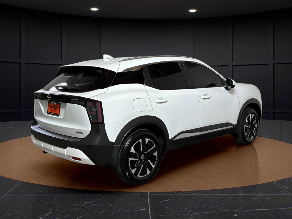 Used 2025 Nissan Kicks SV w/ SV Premium Package AWD/4WD image 5