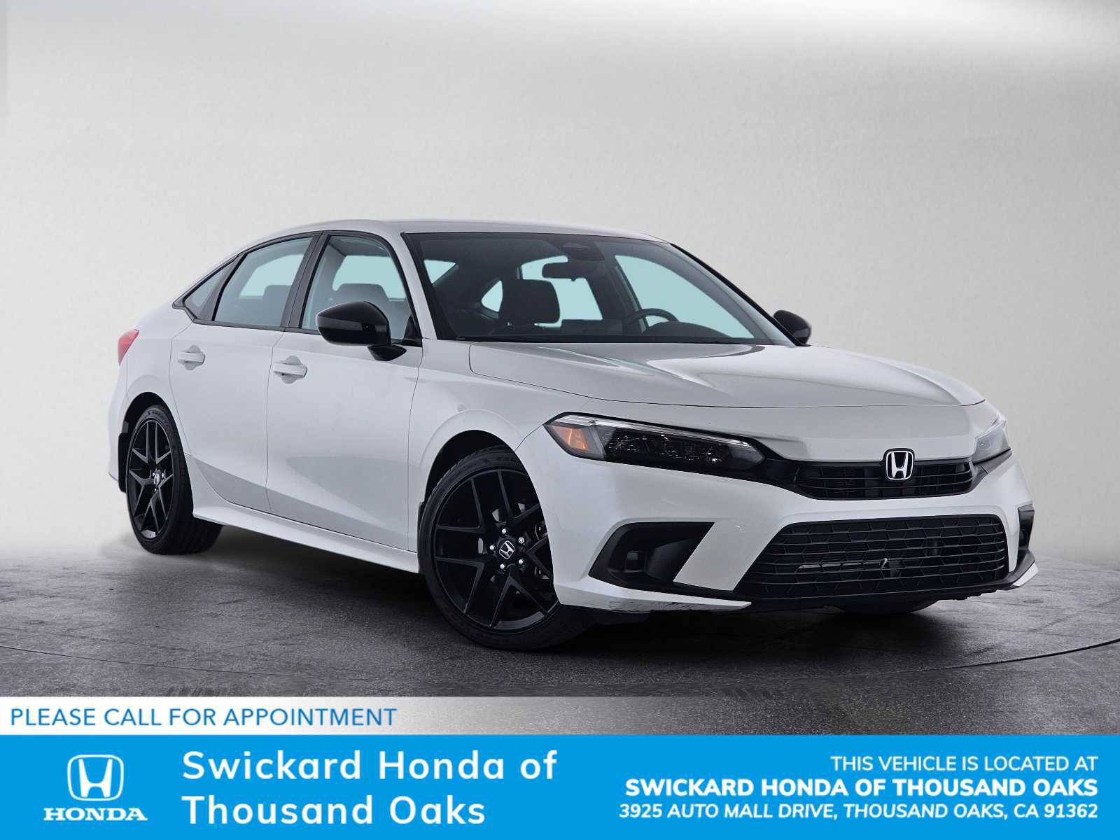 Used 2023 Honda Civic Sport image 1