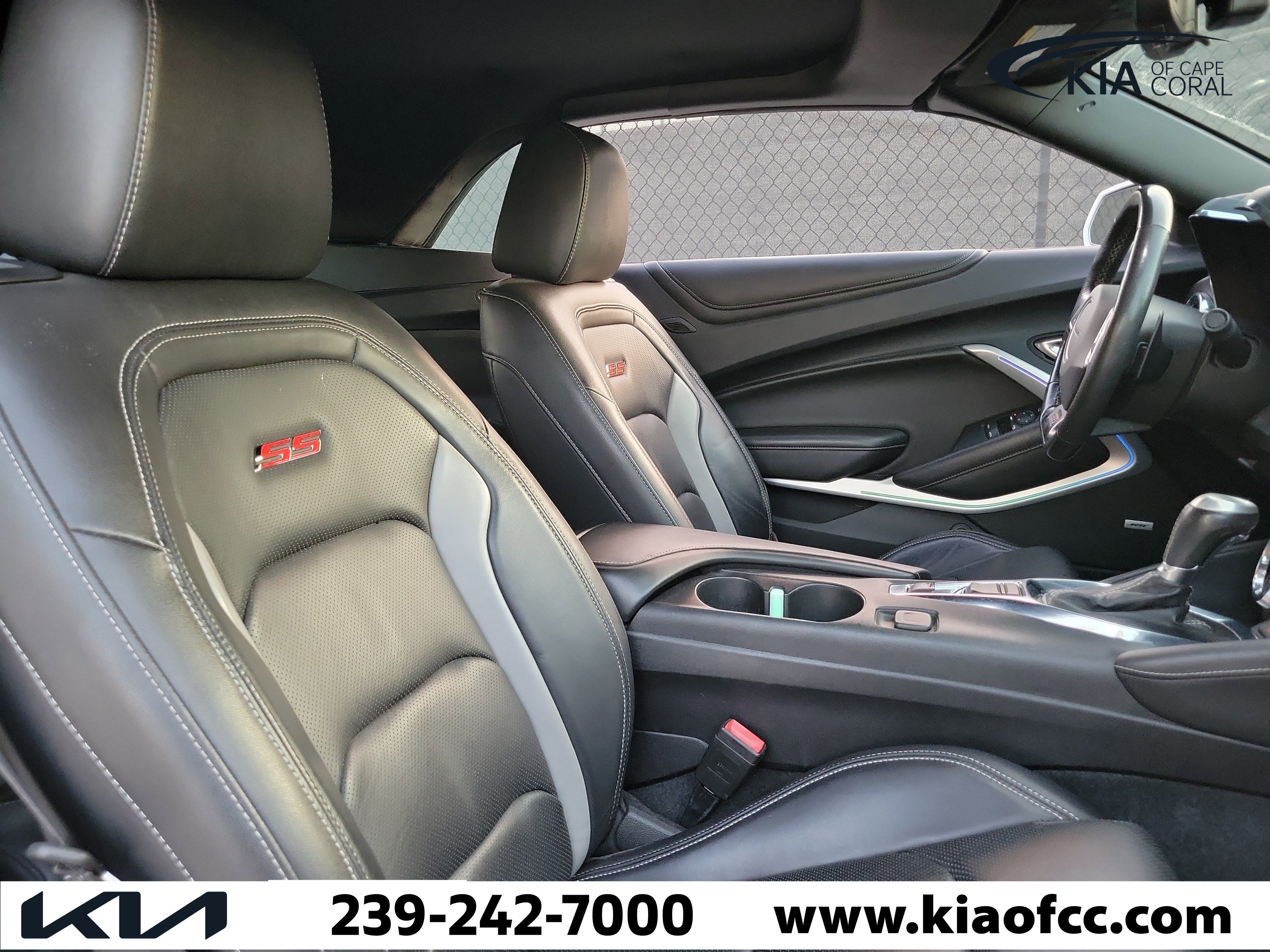 Used 2019 Chevrolet Camaro SS image 23