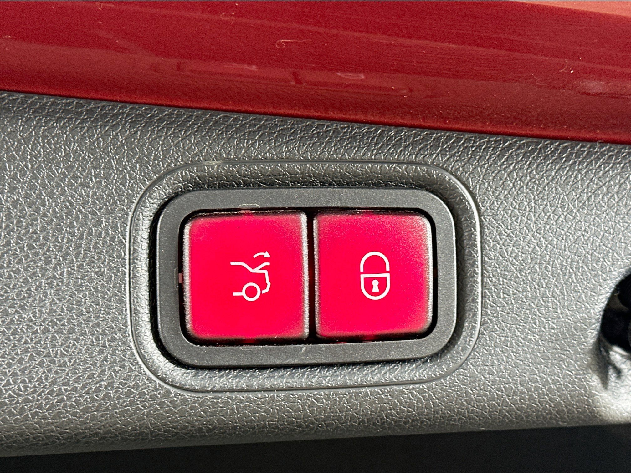 Certified 2020 Mercedes-Benz E 450 4MATIC Sedan image 35
