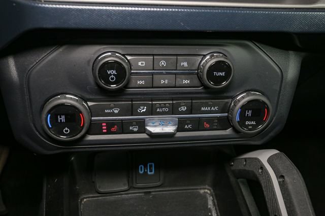 Used 2023 Ford Bronco Outer Banks w/ Sasquatch Package AWD/4WD image 24