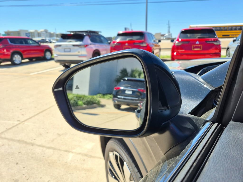 New 2026 Mitsubishi Outlander SEL FWD image 12