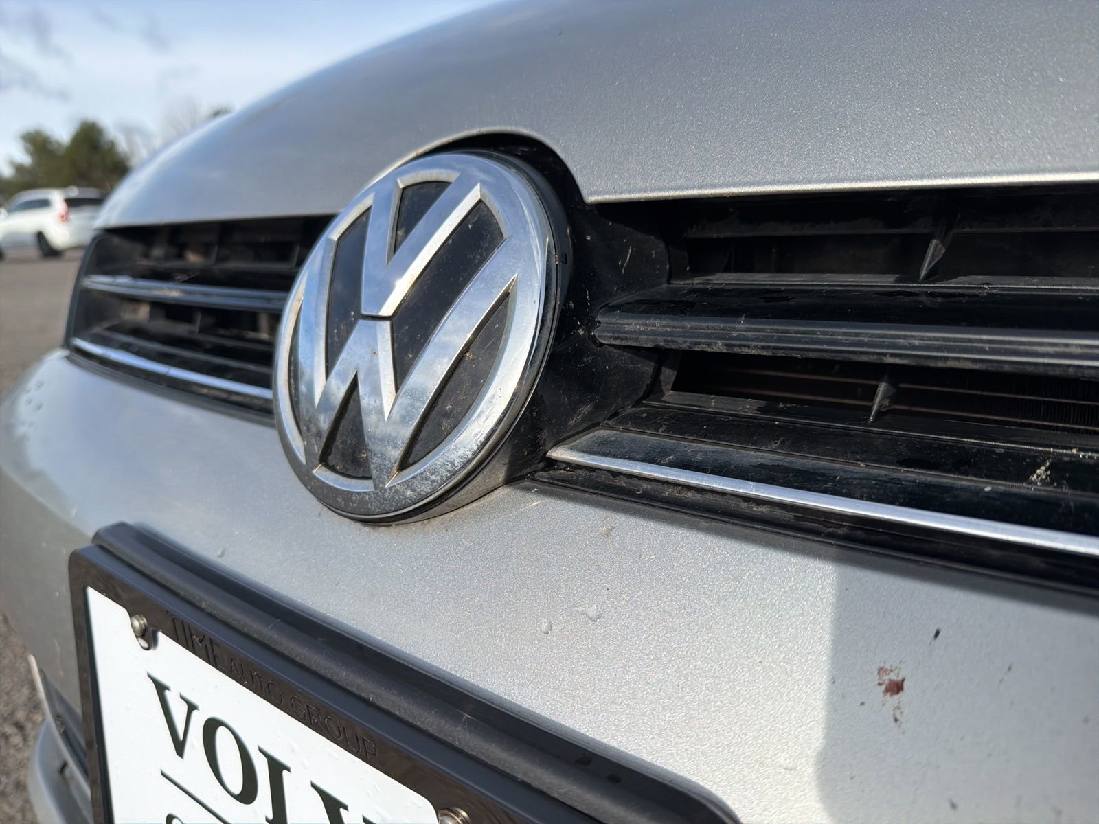 Used 2016 Volkswagen Golf Limited Edition image 7