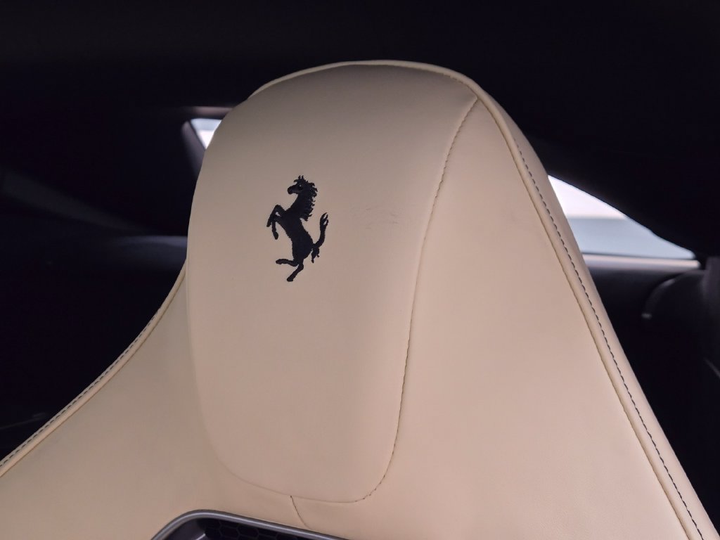 Used 2025 Ferrari 12Cilindri RWD image 28