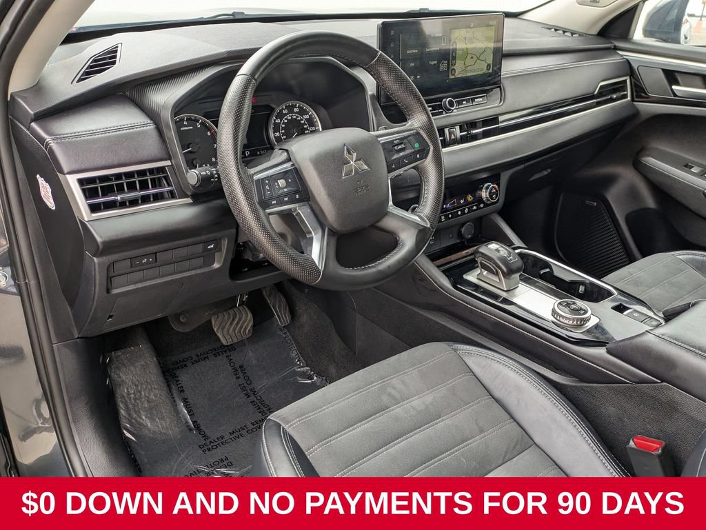 Used 2025 Mitsubishi Outlander SE AWD/4WD image 14