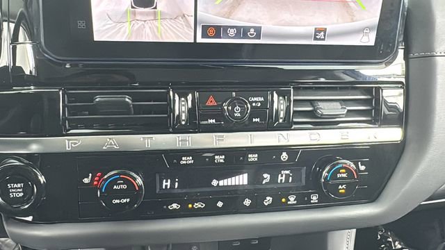 New 2026 Nissan Pathfinder SL image 27