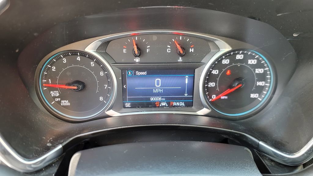 Used 2020 Chevrolet Equinox LT w/ Sport Edition image 19