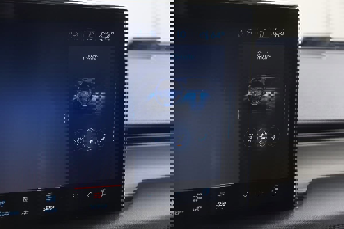 Used 2021 Lincoln Nautilus FWD w/ Equipment Group 101A image 33