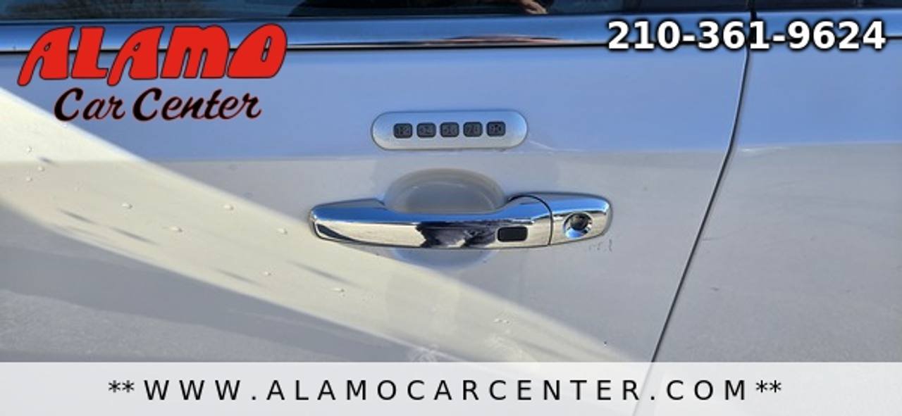 Used 2012 Lincoln MKX FWD image 10