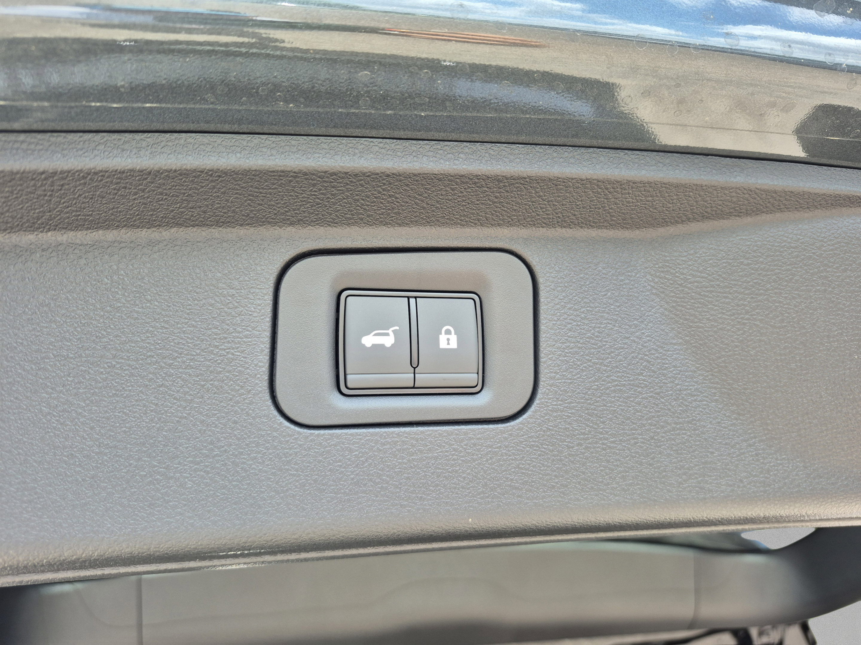 New 2026 Nissan Armada PRO-4X AWD/4WD image 11