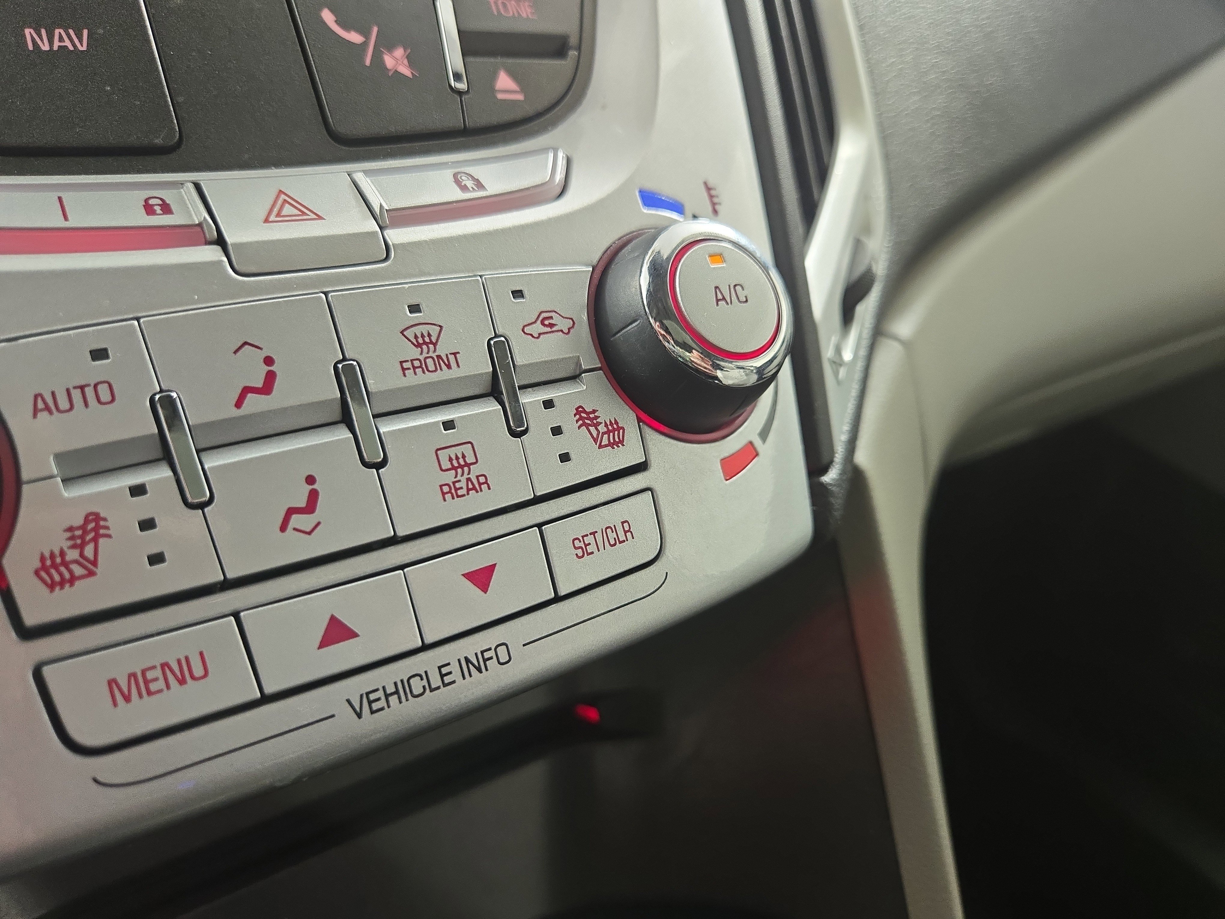 Used 2015 GMC Terrain SLT w/ LPO, Protection Package image 26
