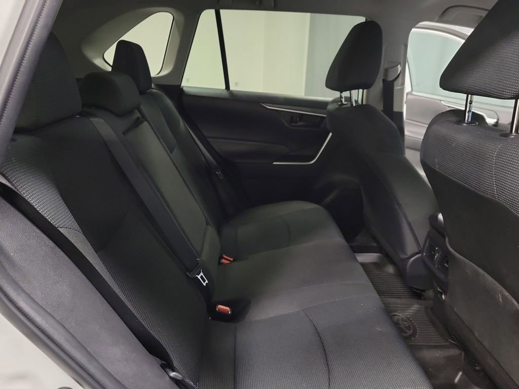 Used 2023 Toyota RAV4 LE image 21