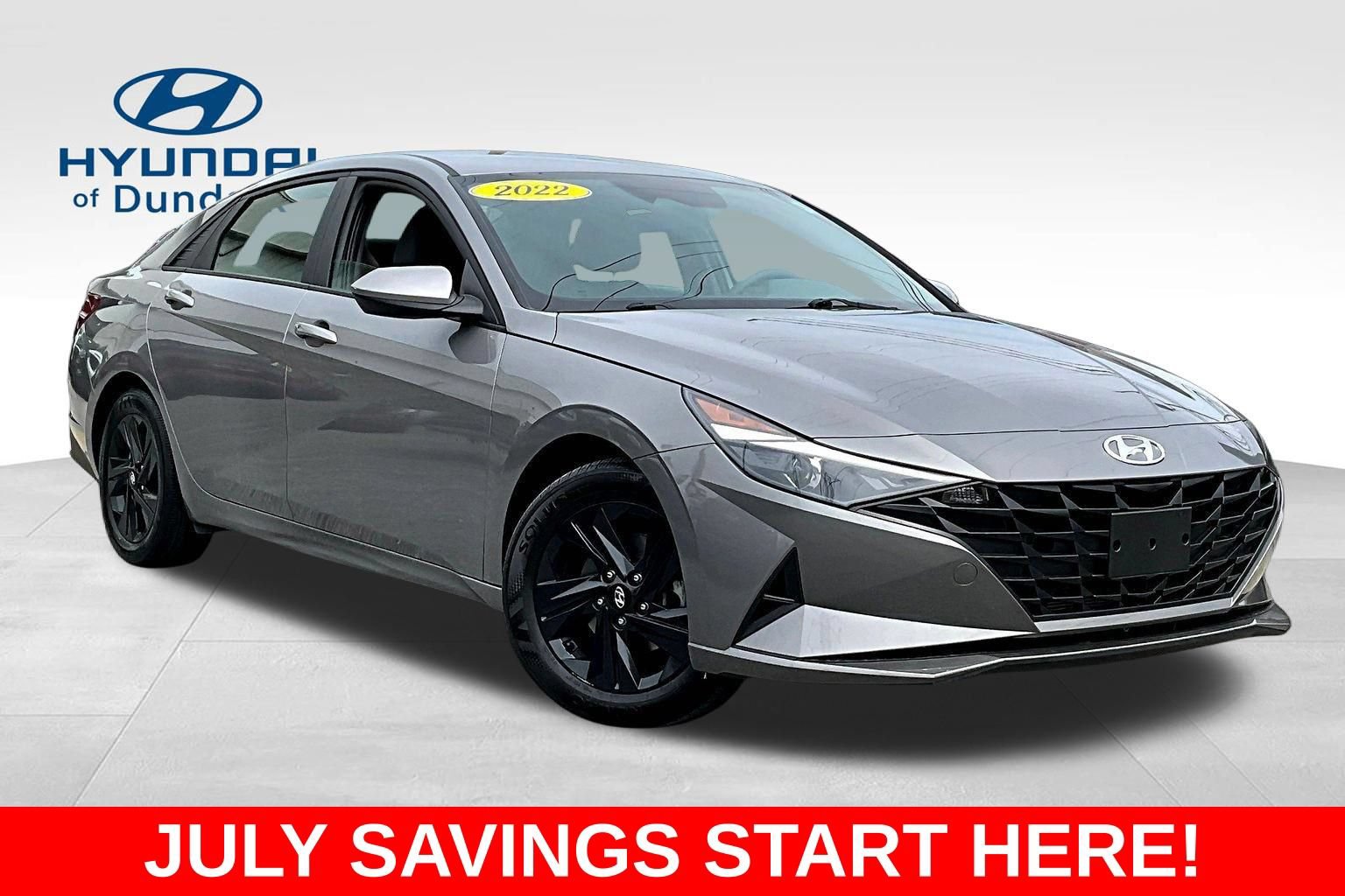 Used 2022 Hyundai Elantra SEL w/ Cargo Package FWD image 3