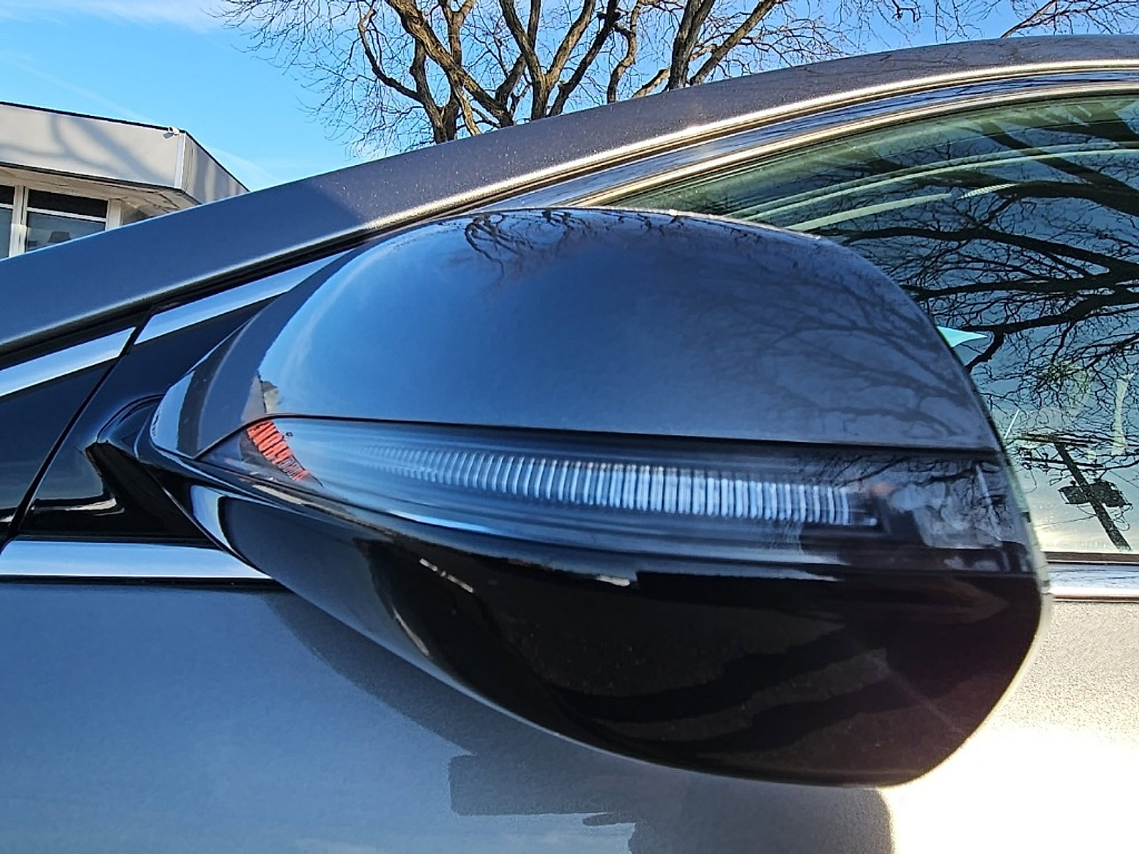 Used 2018 Hyundai Sonata Limited image 11