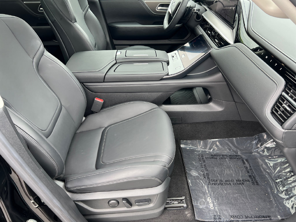 Certified 2025 INFINITI QX80 Pure AWD/4WD image 16