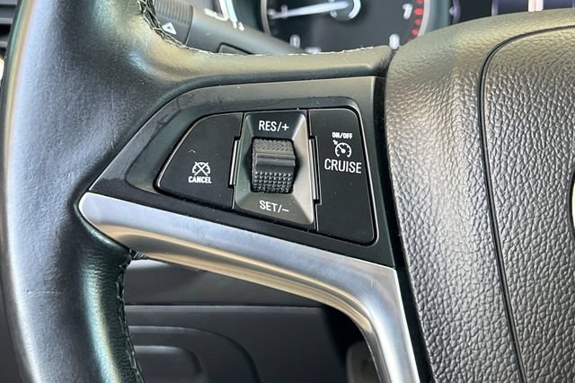 Used 2020 Buick Encore Preferred w/ Safety Package FWD image 30