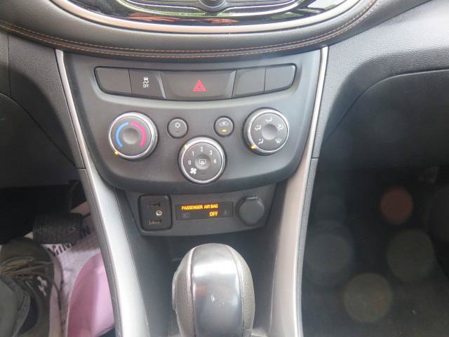 Used 2019 Chevrolet Trax LS FWD image 16