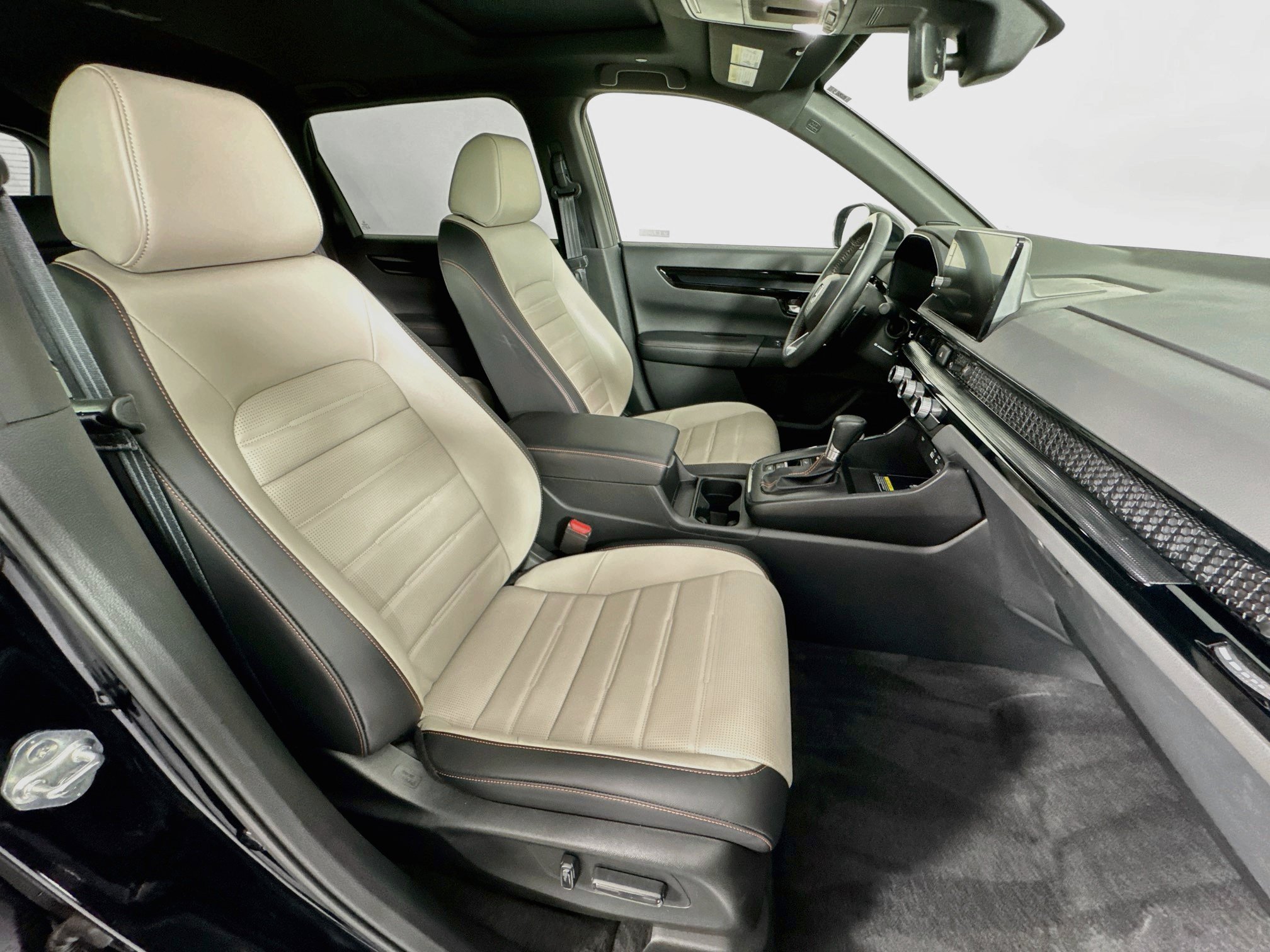 Certified 2024 Honda CR-V Sport Touring image 29