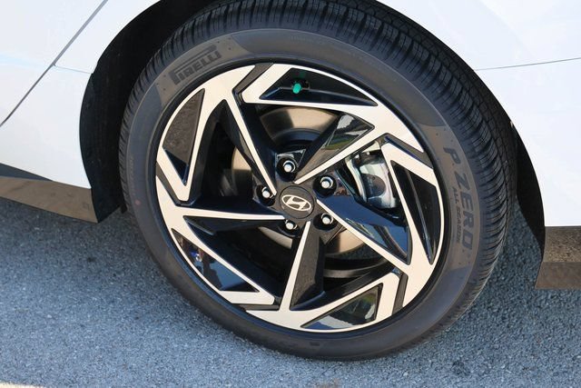 New 2026 Hyundai Sonata SEL FWD image 5