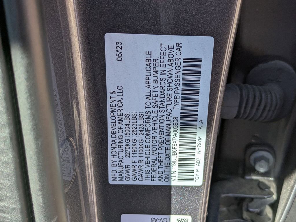 Used 2023 Acura TLX Advance image 33