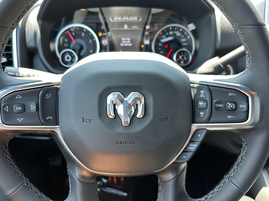 New 2026 RAM 2500 Big Horn AWD/4WD image 18