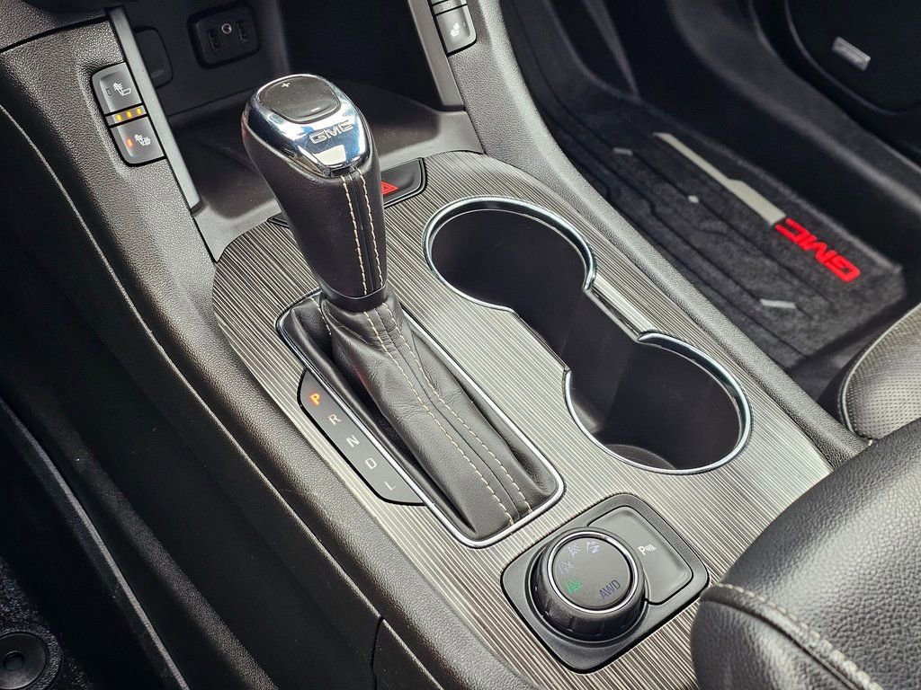 Used 2019 GMC Acadia SLT w/ Black Edition image 19