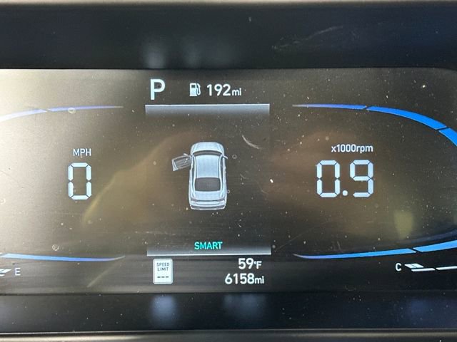 Used 2025 Hyundai Elantra Sport image 18