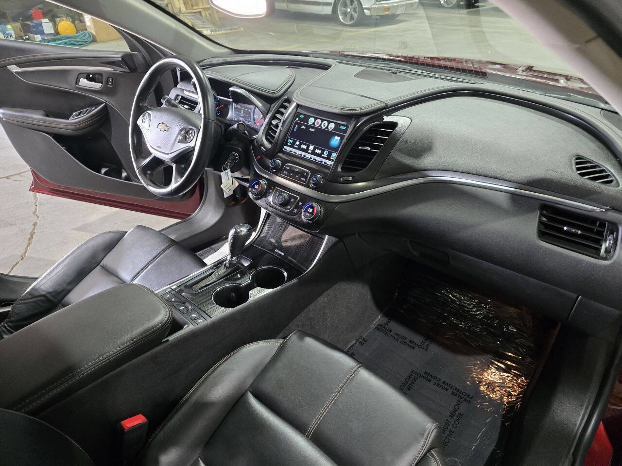 Used 2016 Chevrolet Impala LT w/ Leather Package image 34