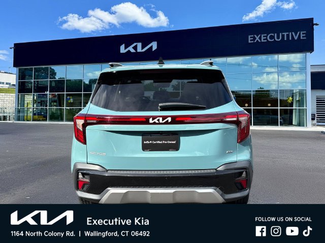 Certified 2024 Kia Seltos EX AWD/4WD image 3