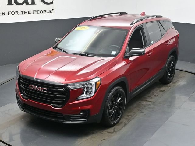 Used 2023 GMC Terrain SLE w/ Driver Convenience Package image 44