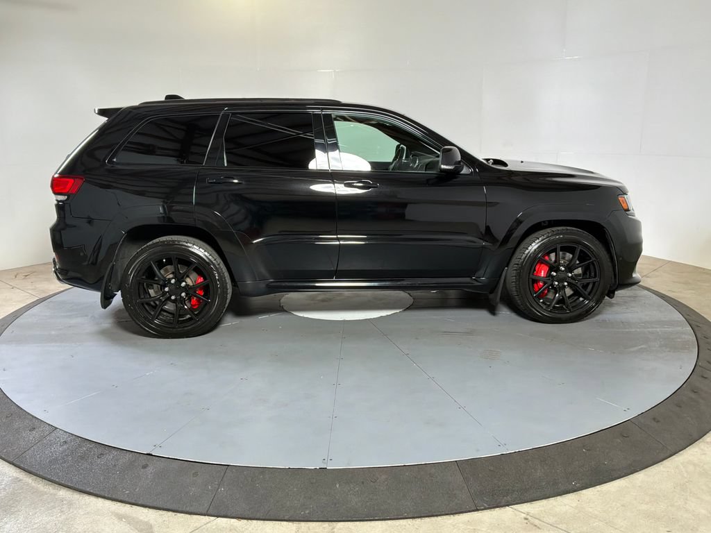 Used 2020 Jeep Grand Cherokee SRT AWD/4WD image 7