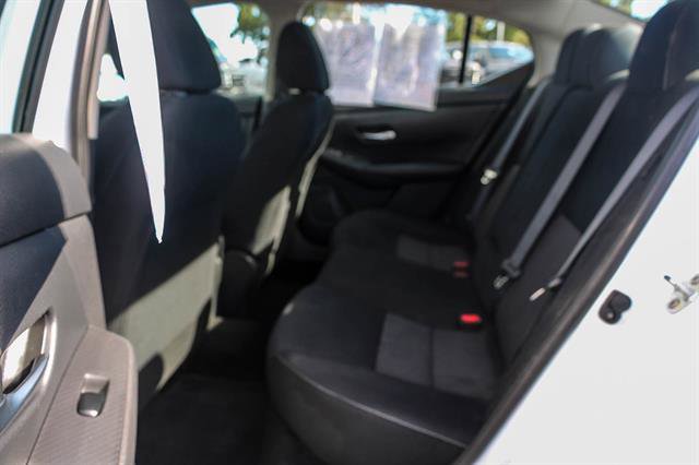 Used 2022 Nissan Sentra SV image 18