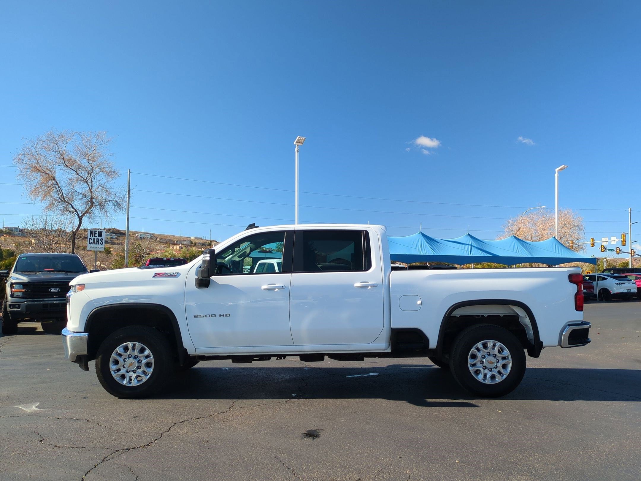Used 2023 Chevrolet Silverado 2500 LT image 6
