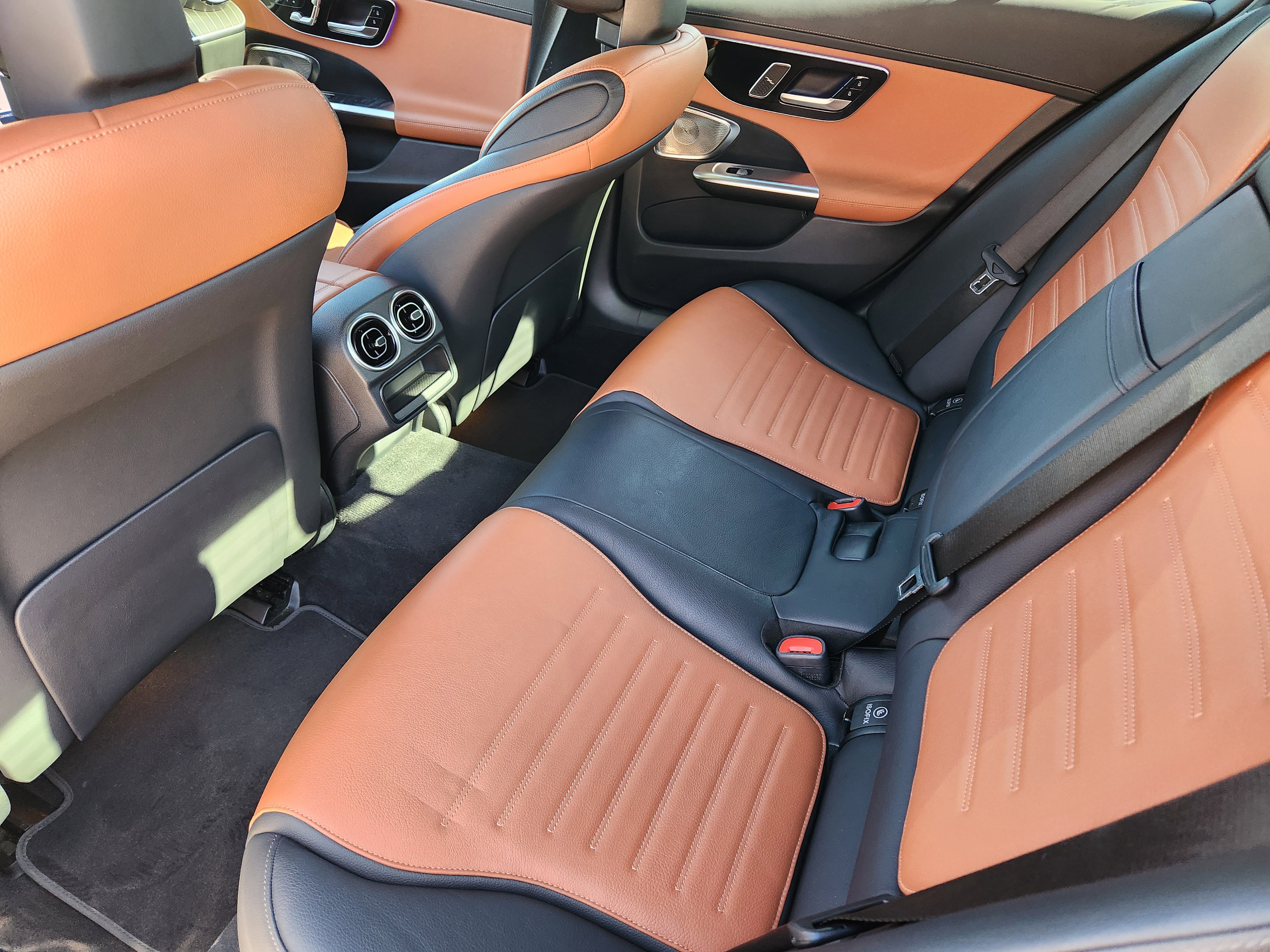 Used 2024 Mercedes-Benz C 300 Sedan image 29